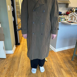 Brooks Brothers  Men’s Classic Trench Coat Size 42 Short